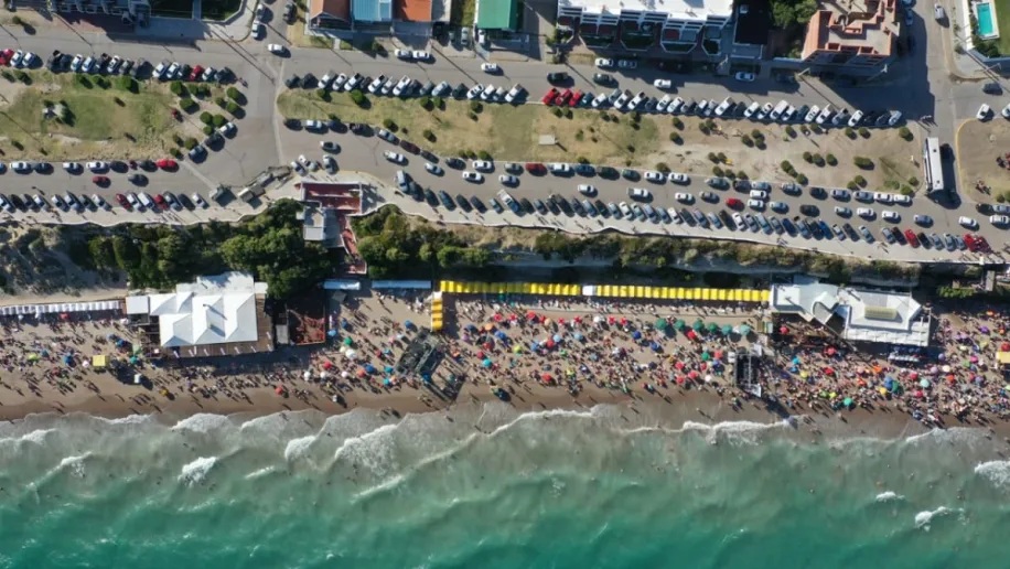 Las Grutas: Consideran cerrar comercios antes de lo previsto debido a la crisis turística