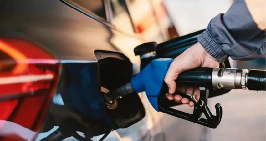 Desde esta noche vuelve a aumentar la nafta un 27%