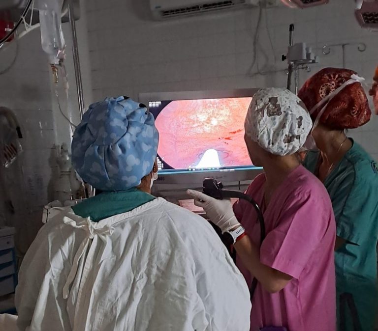 Salud: Se realizó novedosa cirugía pediátrica en el Hospital Zonal de Puerto Madryn