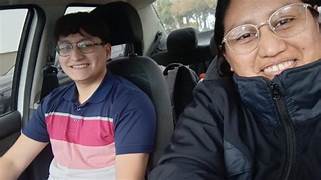 La jueza impide hablar y publicar en redes a la mamá de Gonzalo Huenchur