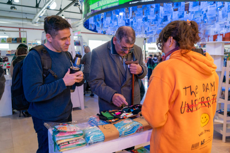 Comodoro sigue concentrando a lectores de toda la región
