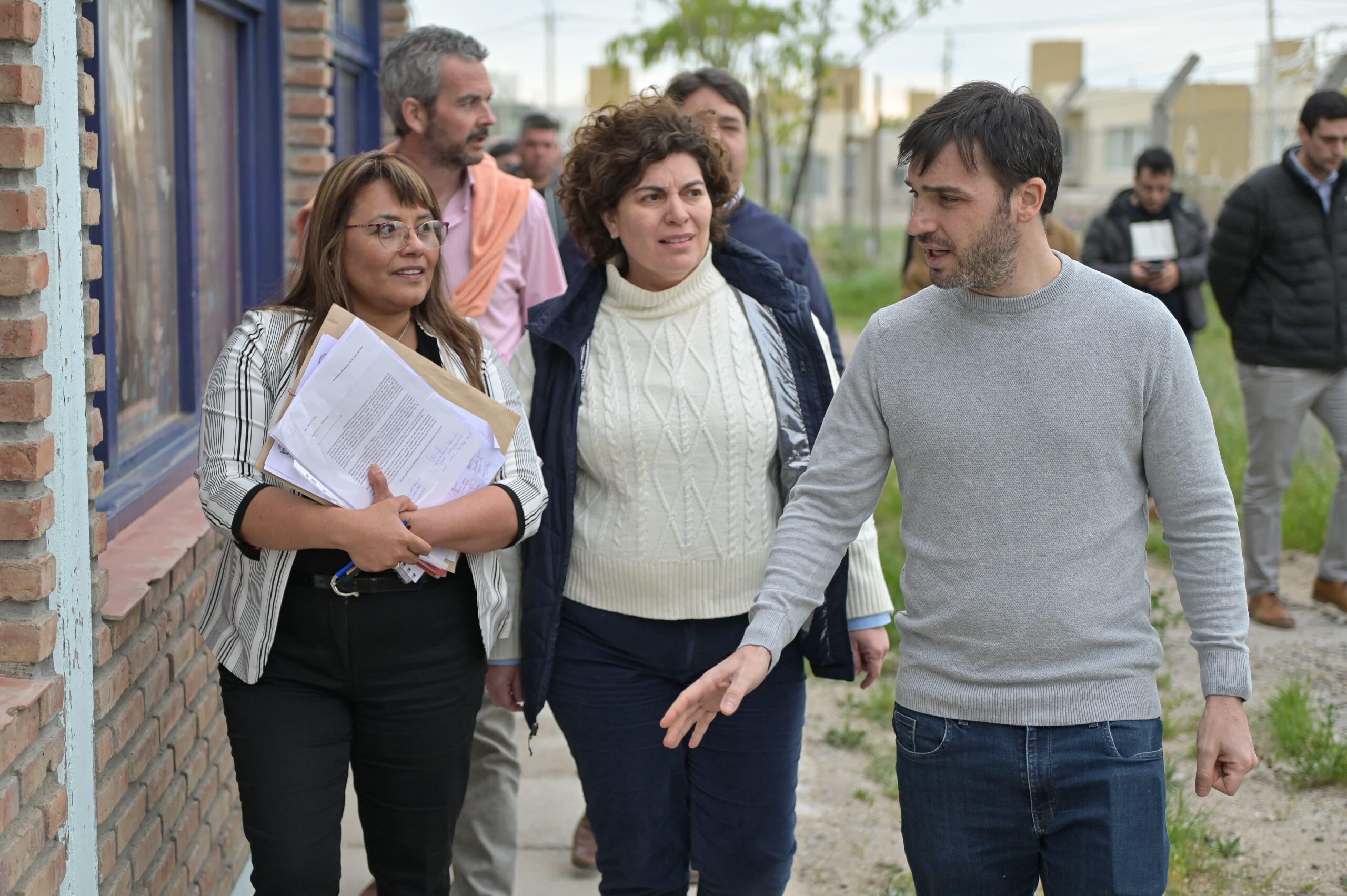 Torres recorrió la ampliación de la Escuela N° 722