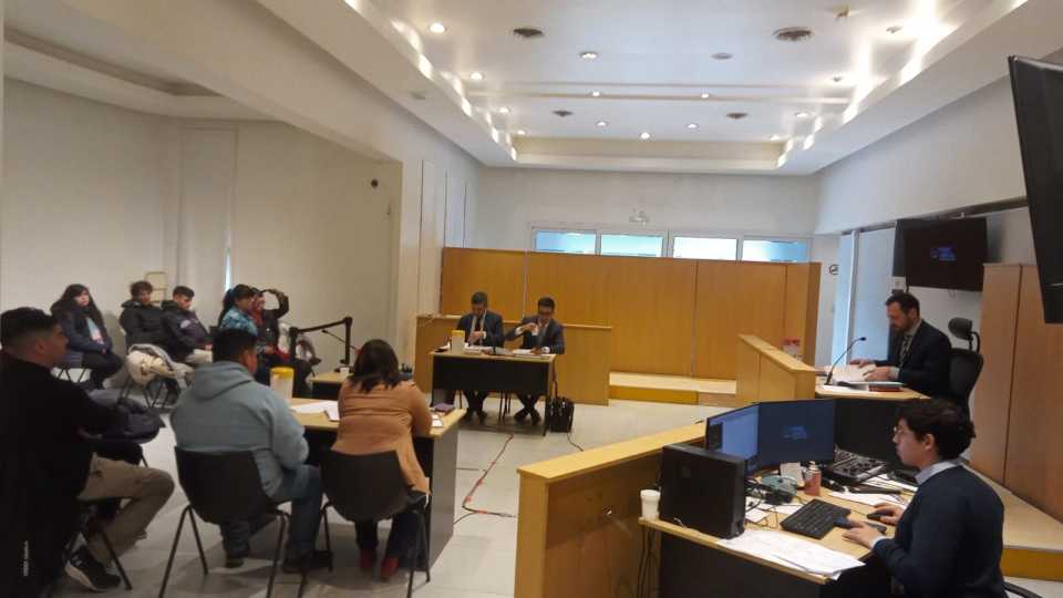 Tres policías condenados por allanamiento ilegal, vejaciones agravadas y falsedad documental