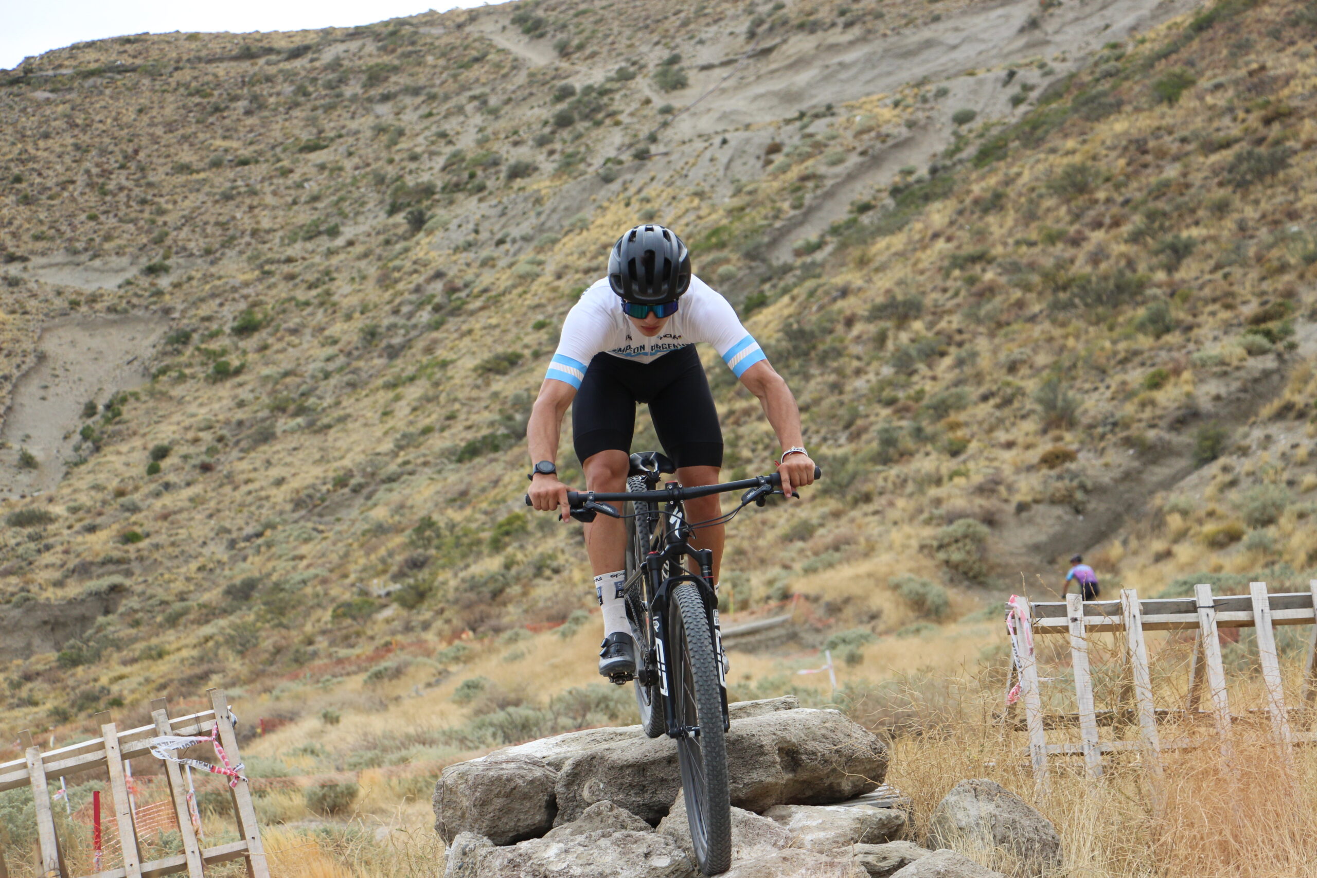 El Abierto Argentino de Ciclismo de Montaña llega a Comodoro Rivadavia con un gran espectáculo deportivo