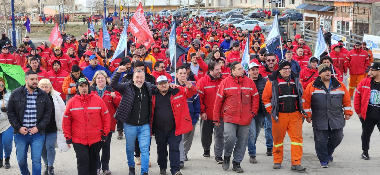 ATE intimó a Milei por la privatización de YCRT: “Vamos a dar la batalla legal y también en las calles”