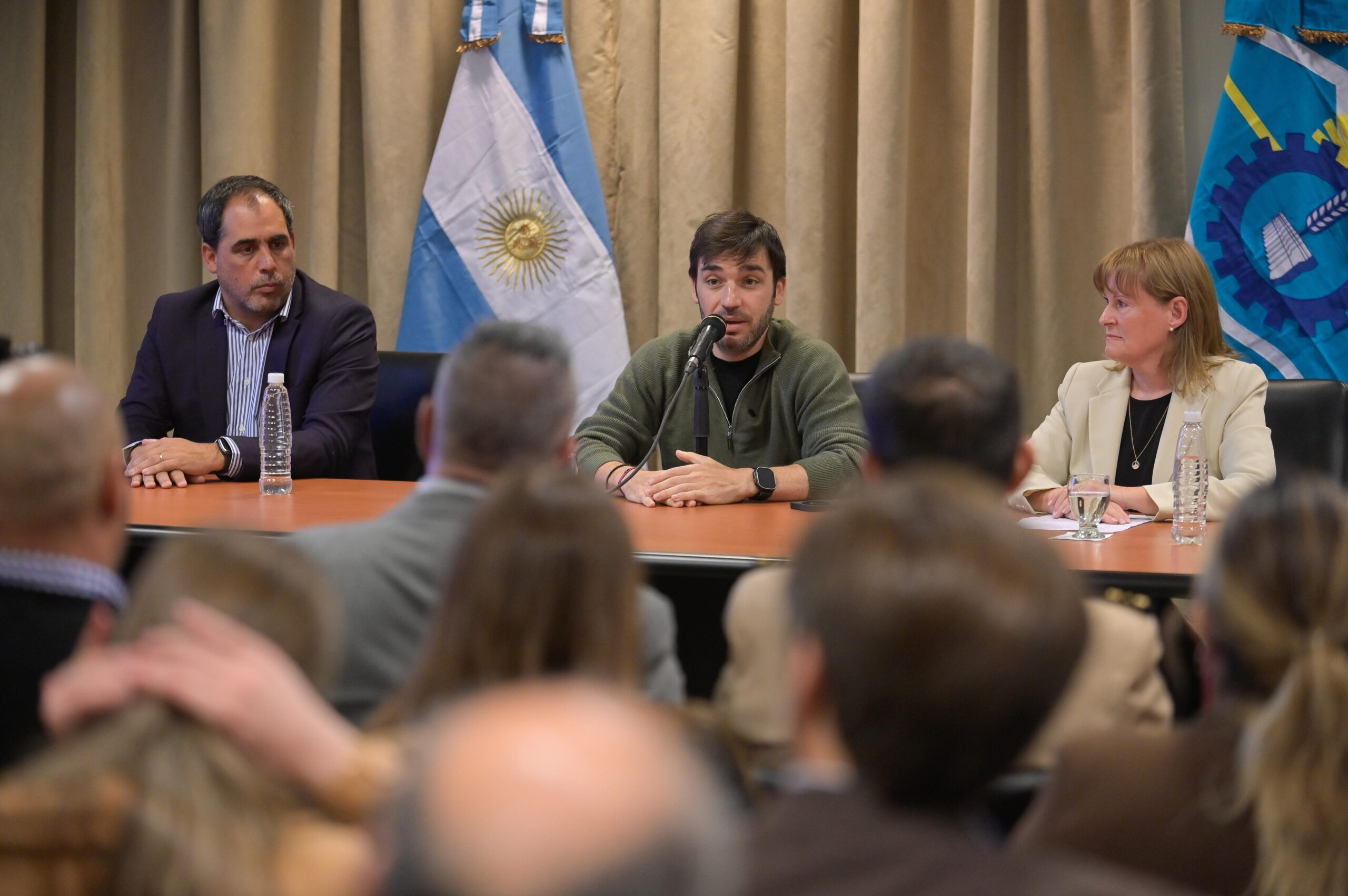Torres adjudicó la concesión del astillero de Comodoro Rivadavia