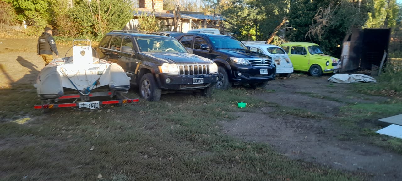 Cayó una banda que vendía autos truchos en Comodoro: hacían pasar robados por legales y los ofrecían por Facebook