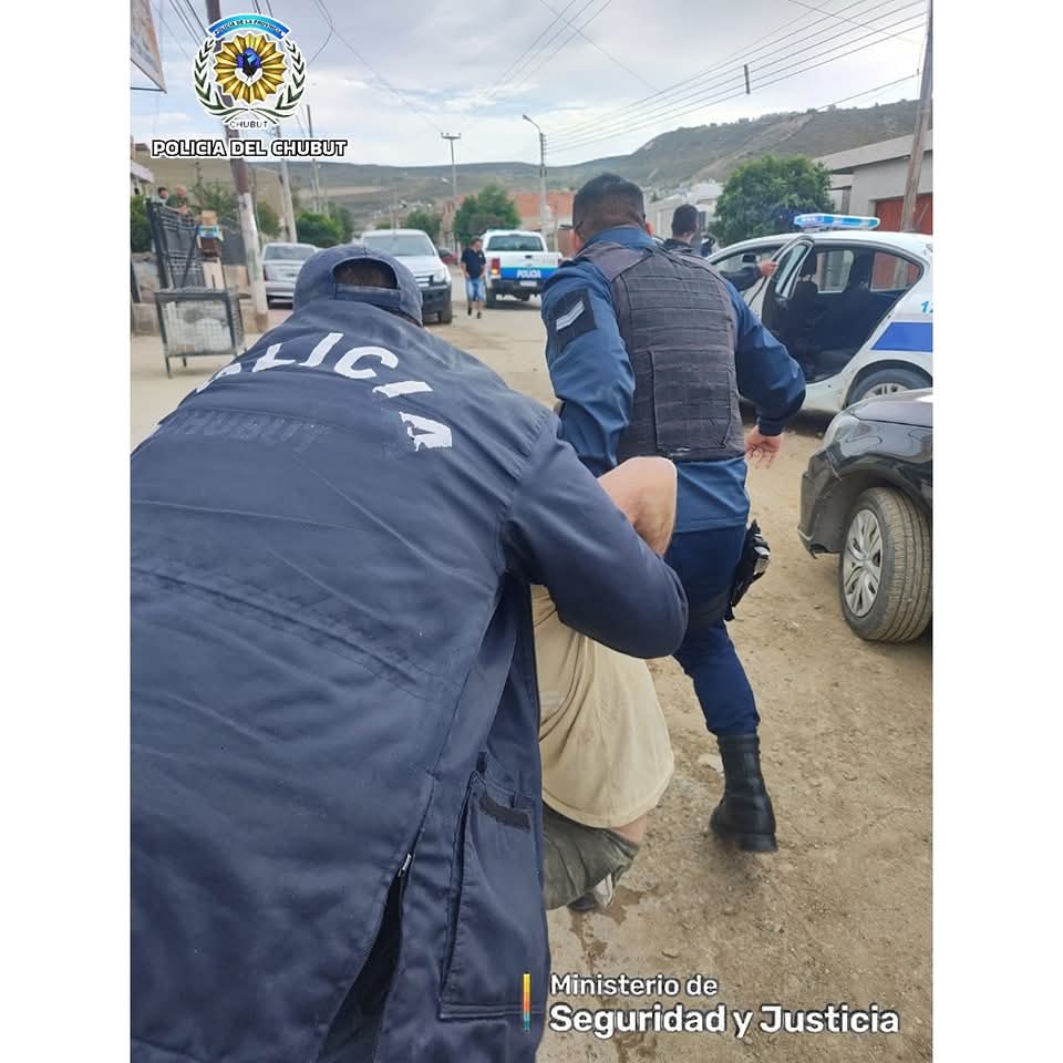 un hombre fue detenido tras amenazar de muerte a una mujer en el Barrio San Martin