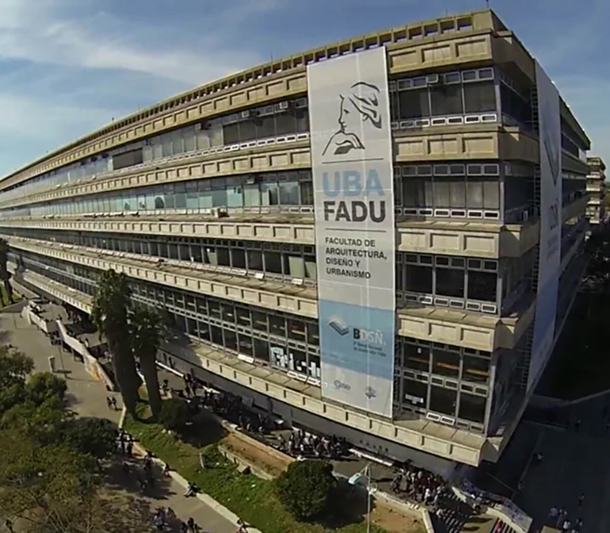 La UBA perdió más de 1.500 millones de pesos por una estafa