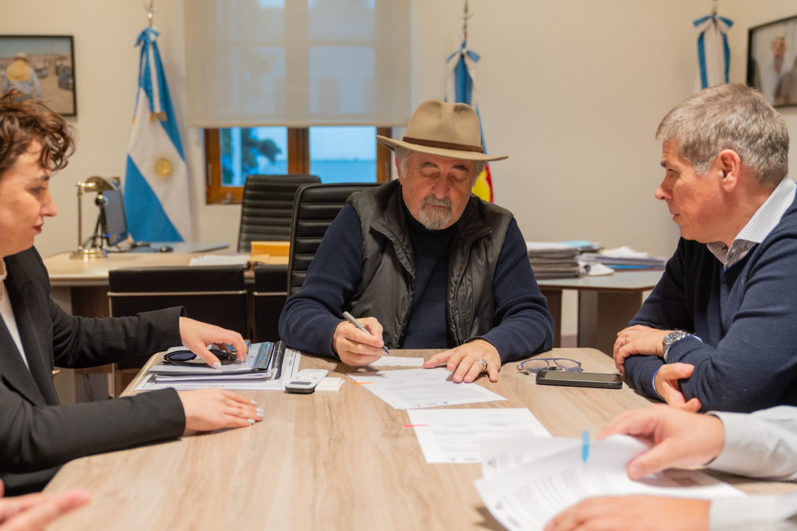 Macharashvili firmó un importante convenio de cooperación con OCIPEx