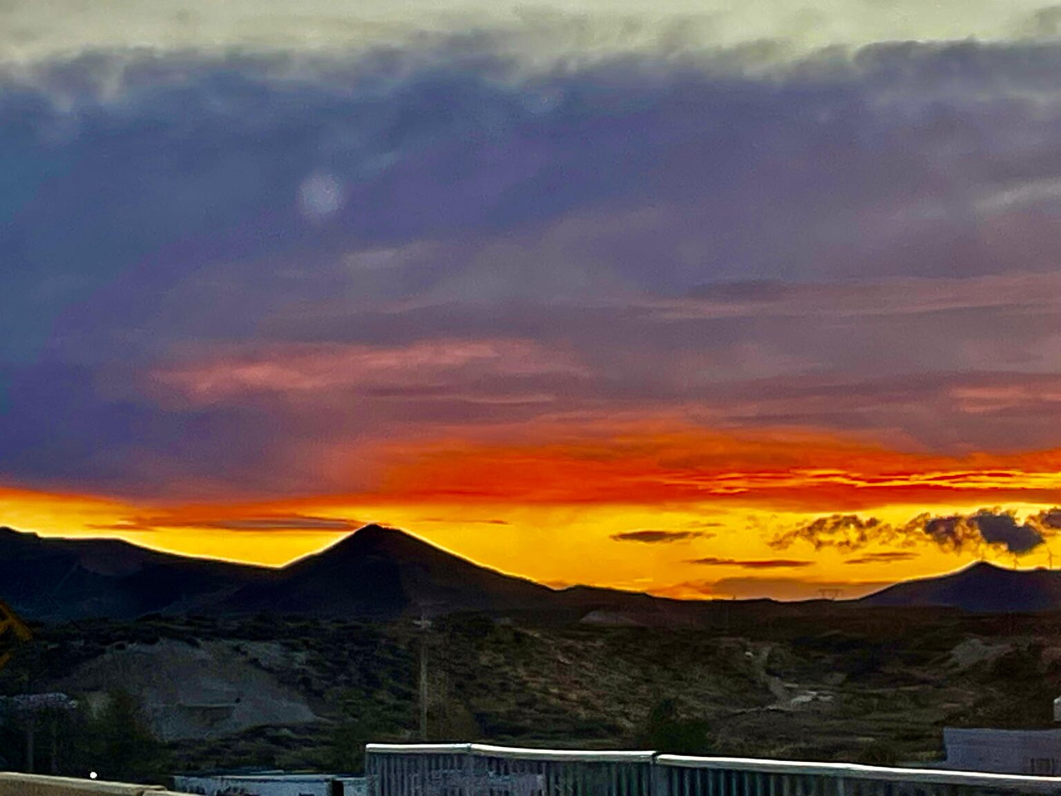 Comodoro arranca la semana con frío, viento y cielo parcialmente nublado