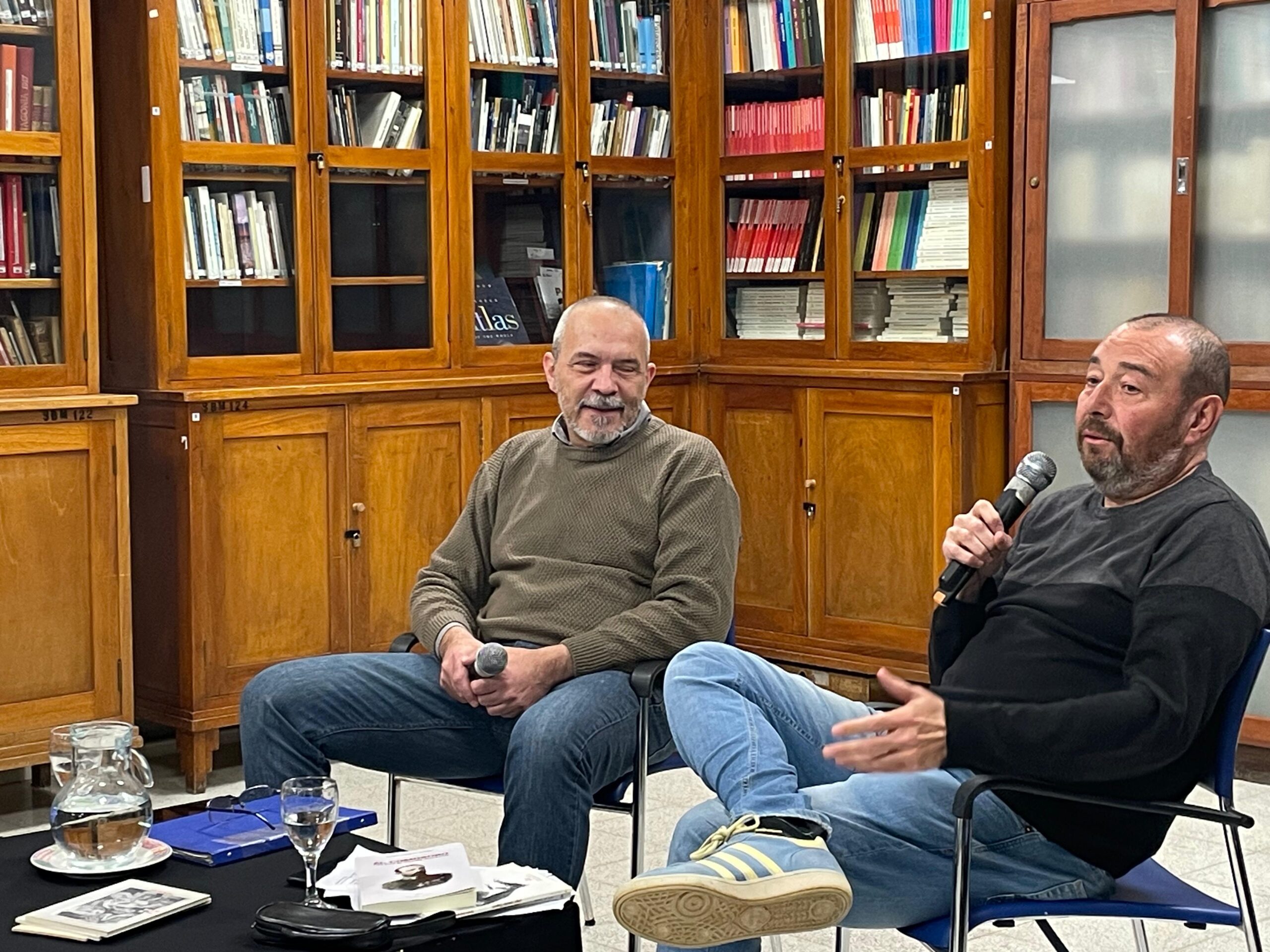 Escritores comodorenses, protagonistas en la biblioteca pública de Comodoro