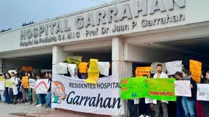 El Gobierno impulsa un «plan de eficiencia» en el Garrahan en medio del conflicto con trabajadores