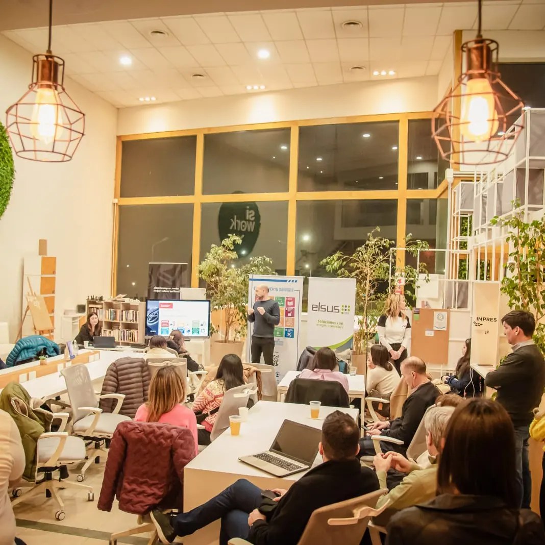 Nueva edición de Green Drinks en Comodoro: medios, agendas y sostenibilidad en el centro del debate