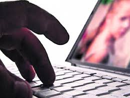 Cuatro condenas por delitos vinculados con material de abuso sexual infantil a través de internet