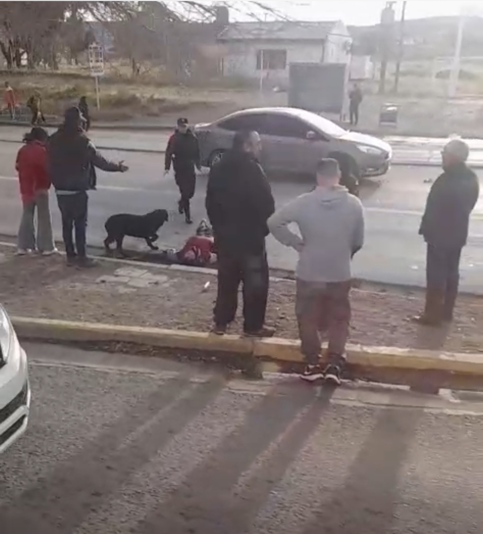 Tragedia en Av. Irigoyen: un joven de 28 años murió atropellado por un camión