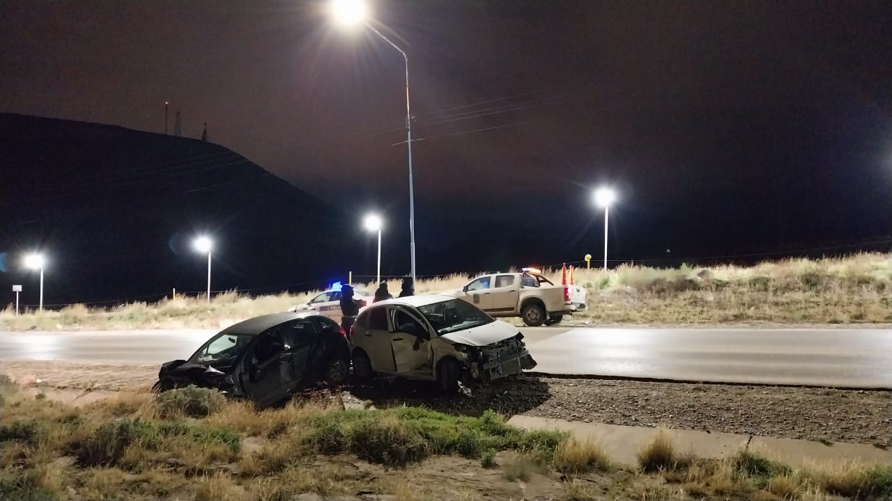 Choque en el Camino Centenario: conductor dio positivo en alcoholemia con 1,66 g/L