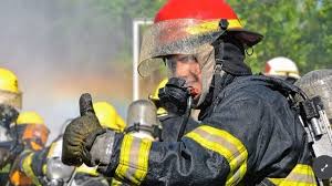 Comodoro homenajea a sus bomberos voluntarios con actividades durante  el día