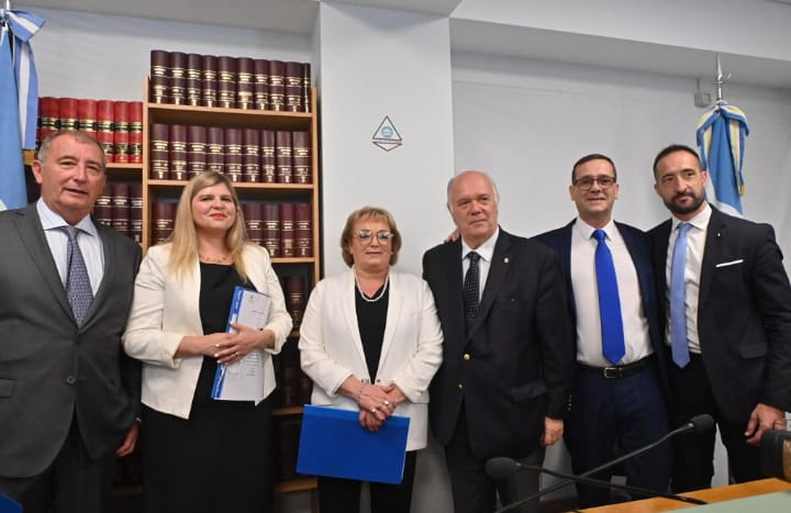 La Asociación de Magistrados presentó la denuncia penal contra los ministros del Superior