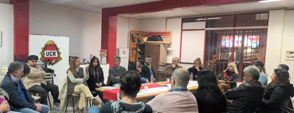La UCR Comodoro apoya el referéndum de Torres y la Ficha Limpia