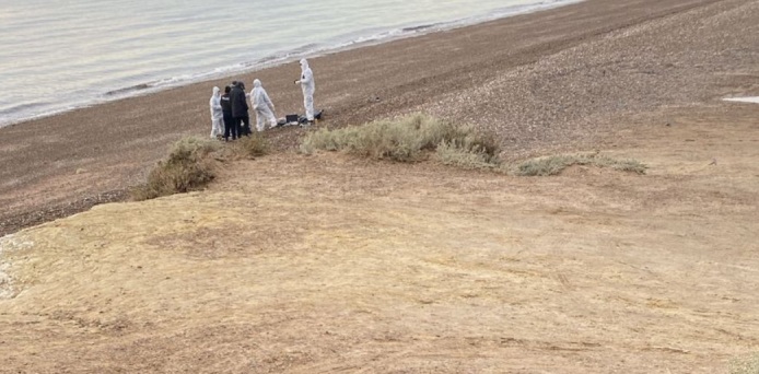 Puerto Madryn: La muerte de la mujer hallada en la costa fue por ahogamiento
