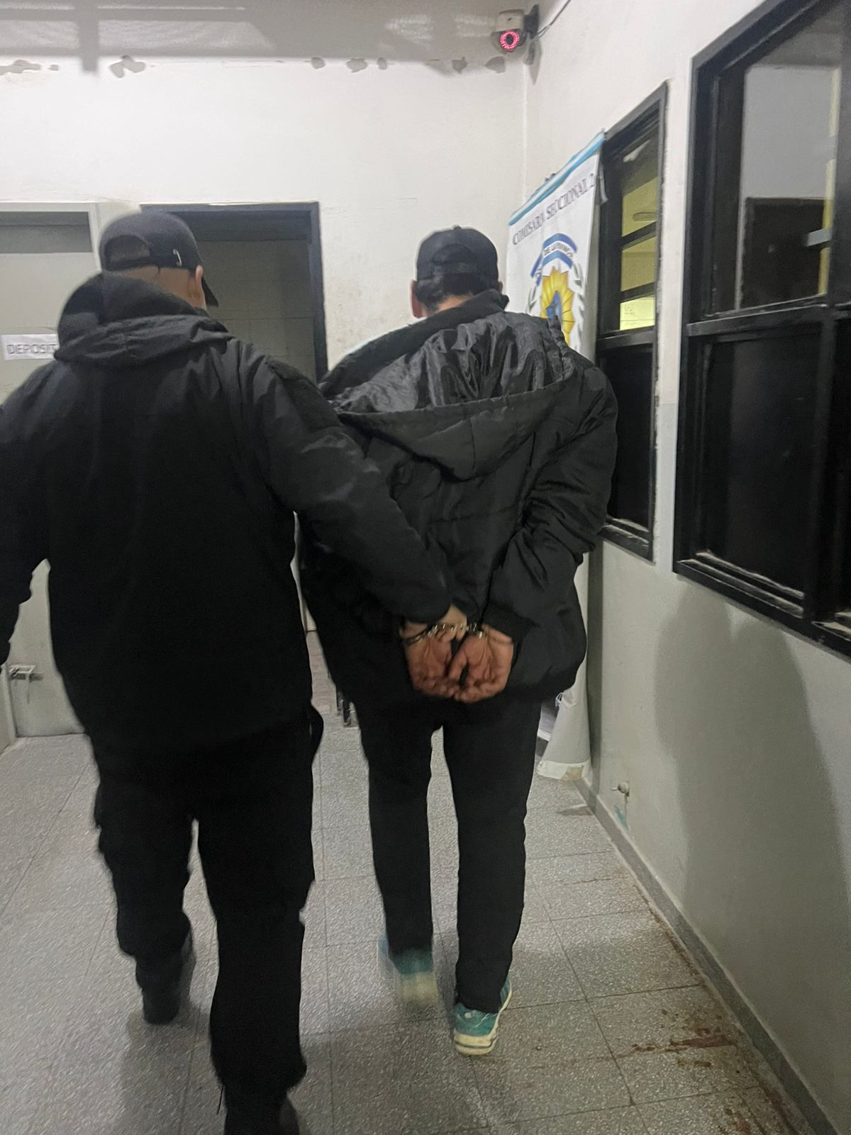 Lo agarraron de fiesta en un boliche de Comodoro y tenía pedido de captura
