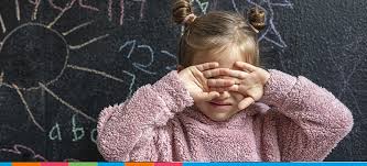 Un nene lloró en clase y reveló un caso de maltrato: “Mi mamá no me trata bien”