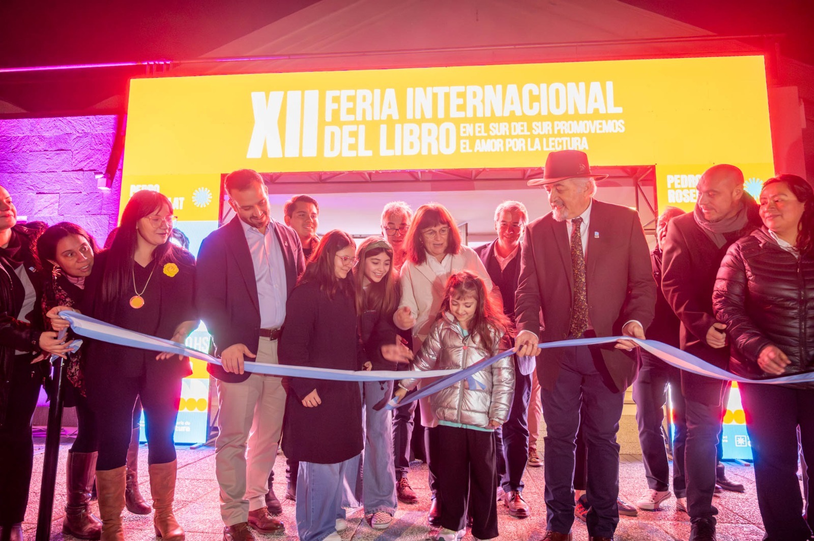 Comenzó la Feria Internacional del Libro de Comodoro, la  más importante organizada por un Estado