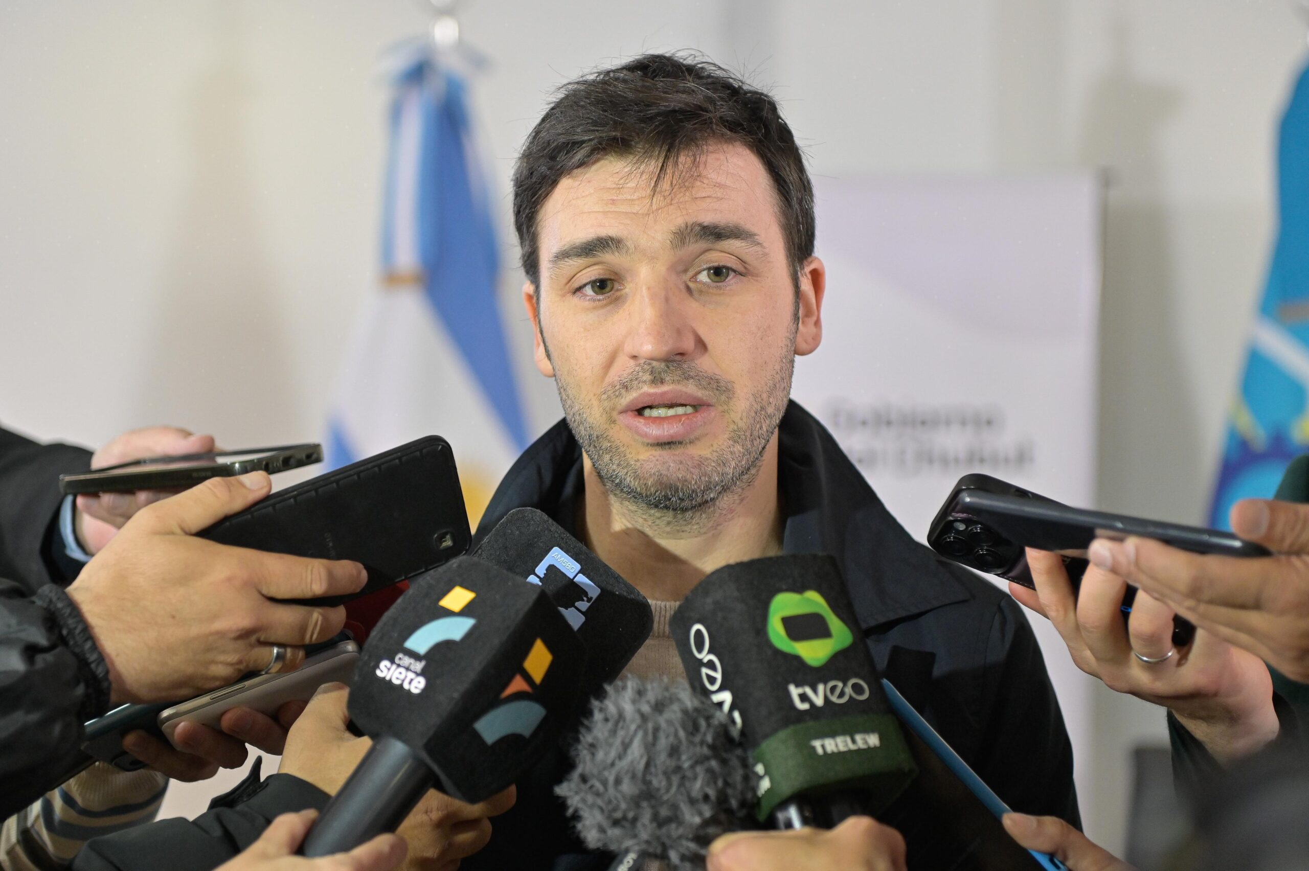 Torres enviará a la Legislatura proyecto de ley para el financiamiento del dragado del puerto de Rawson
