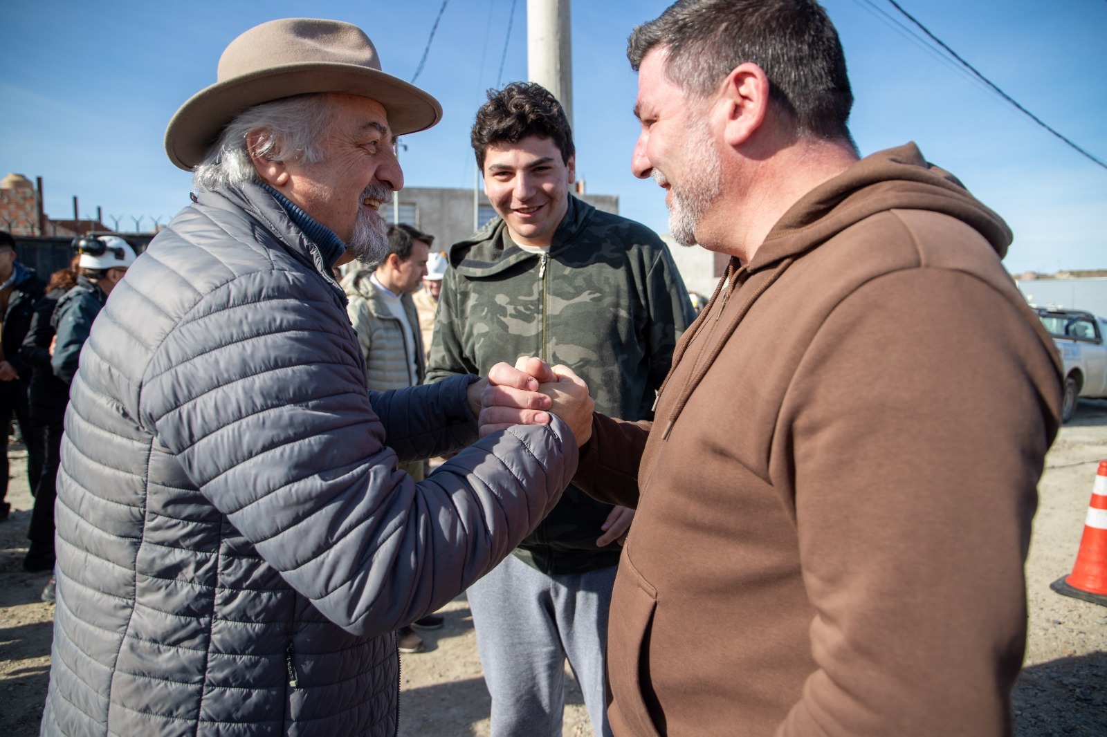 Macharashvili inauguró la red de gas que beneficia a 73 familias del barrio Don Bosco