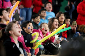 Encuentro solidario por el Día de las Infancias en el parque de la ciudad
