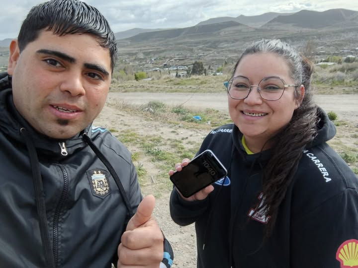 La historia de un celular devuelto  recuerda el valor de la honestidad cotidiana