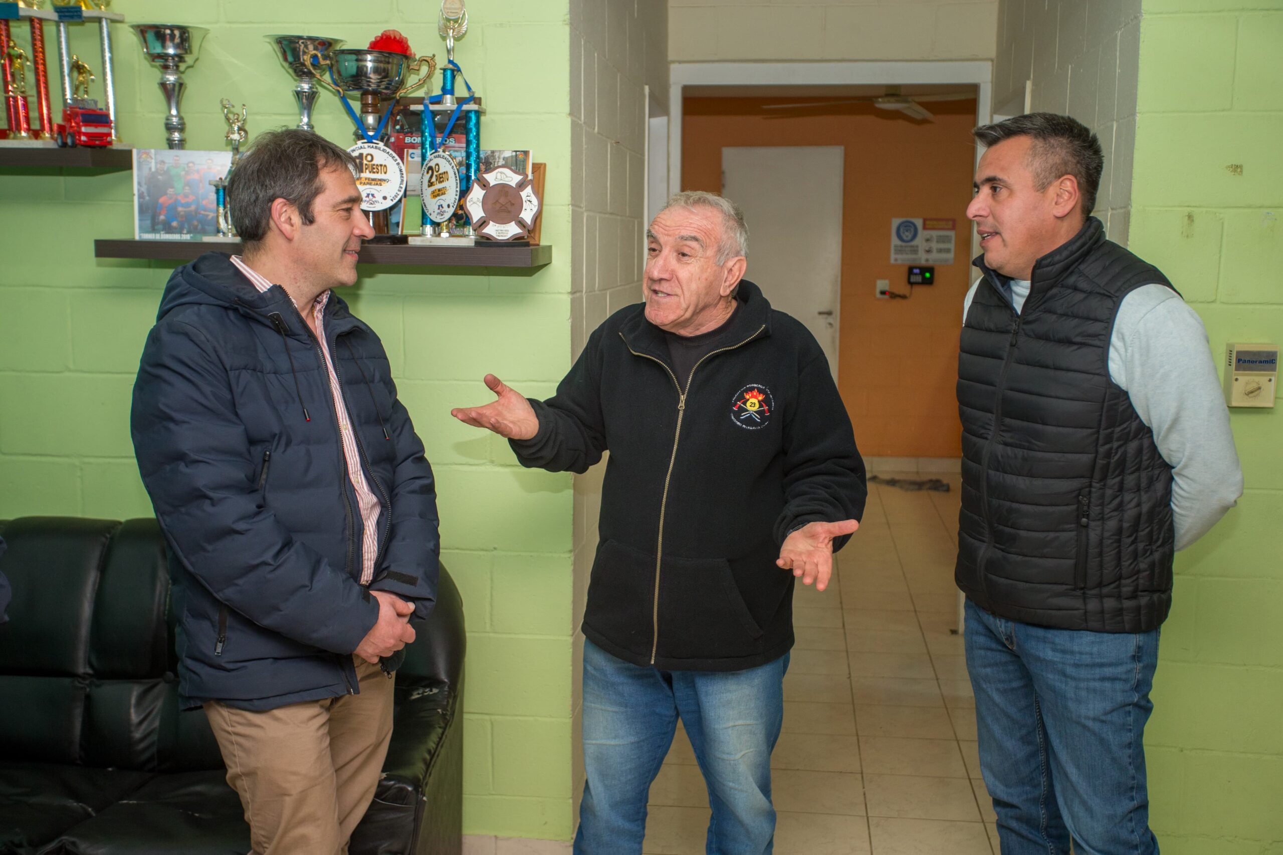 Luque destacó el modelo de financiamiento comodorense de Bomberos