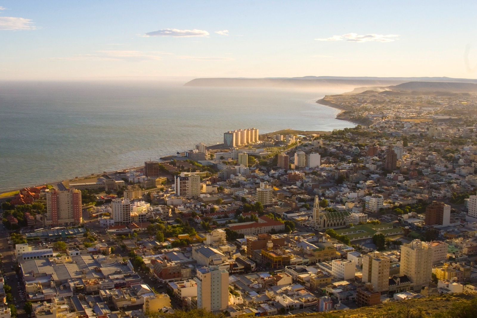 Comodoro candidata al Premio Fed 2025