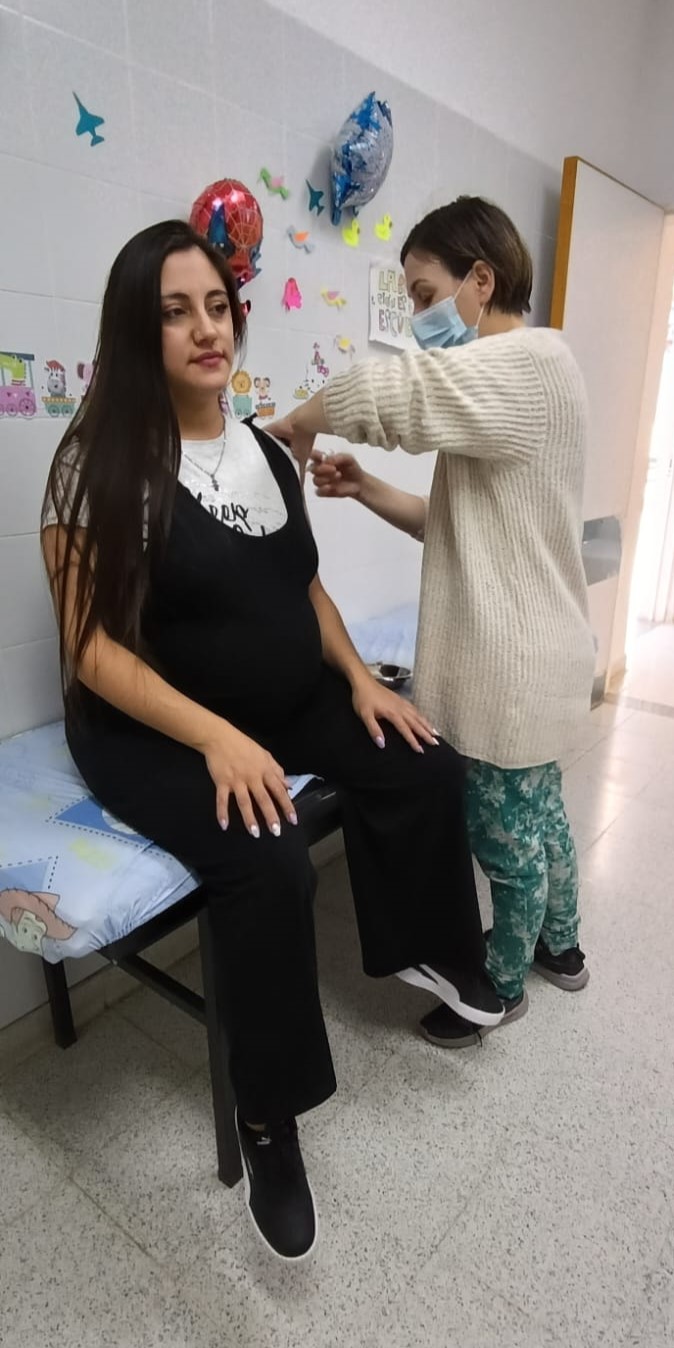 Chubut extiende la campaña de vacunación destinada a embarazadas hasta el 31 de octubre
