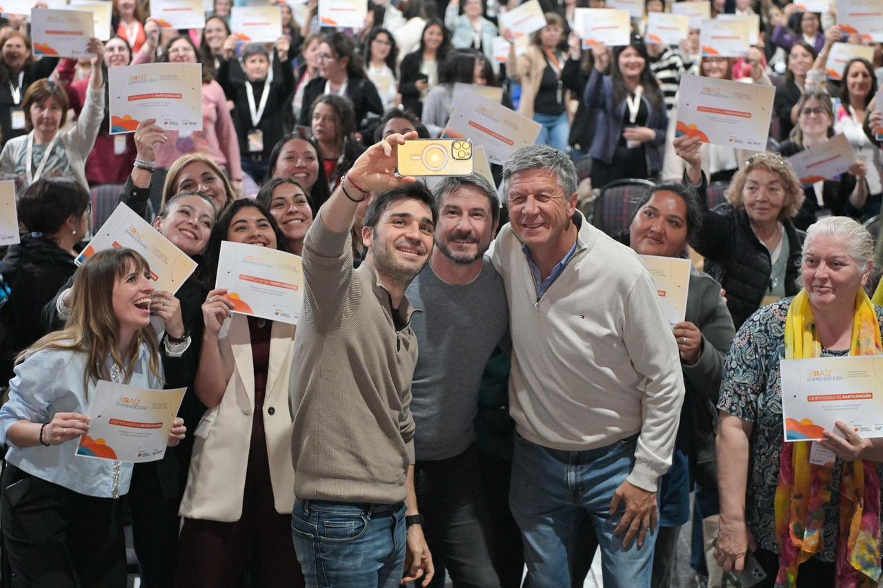 Torres acompañó el cierre de “Raíz Emprendedora” y aseguró que “Chubut es un ejemplo de superación”