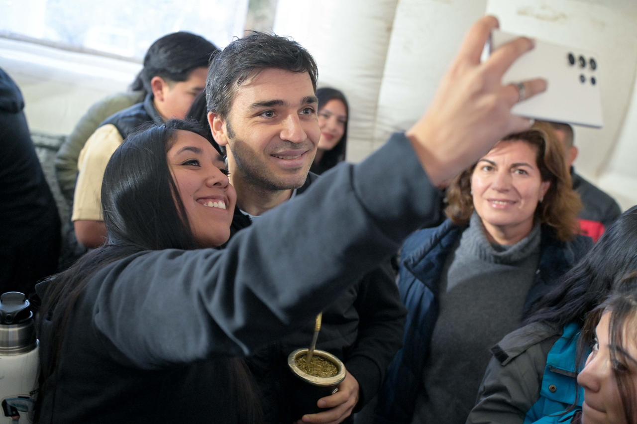 Chubut reconoció a jóvenes que inspiran en la 12° Fiesta del Pingüino en Trelew