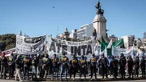 El gobierno dio marcha atrás con el paso a disponibilidad de los 340 trabajadores de INTA