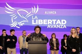 Milei admitió la derrota pero aseguró que no cambiará su política económica