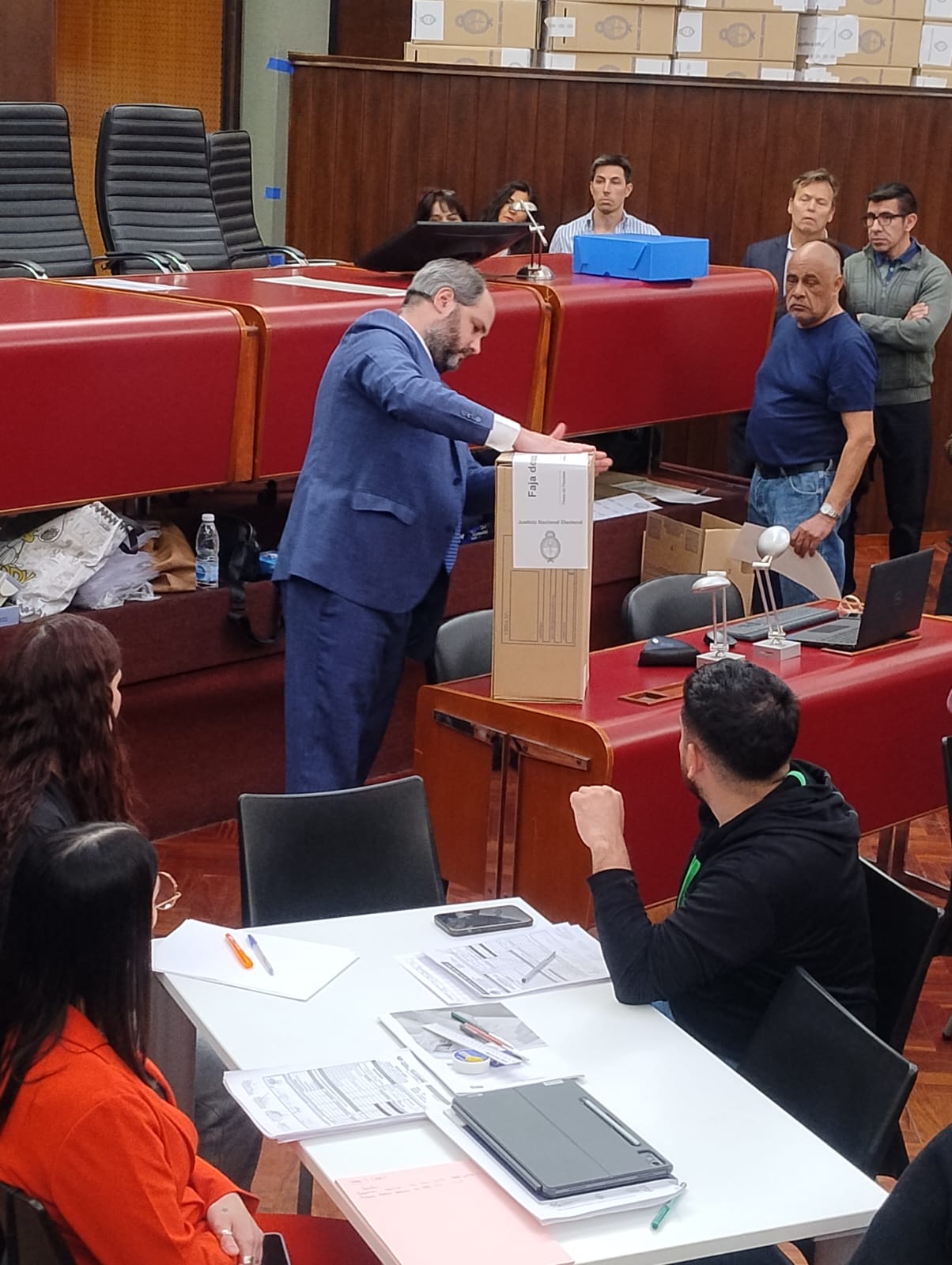 Finalizó el escrutinio en Legislatura 