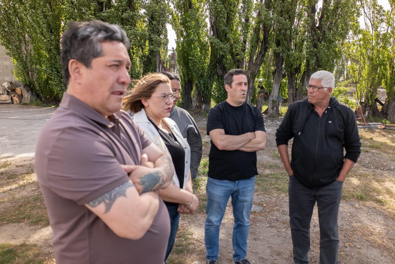 Luque en Sarmiento: “Tenemos que volver a enamorar al pueblo”