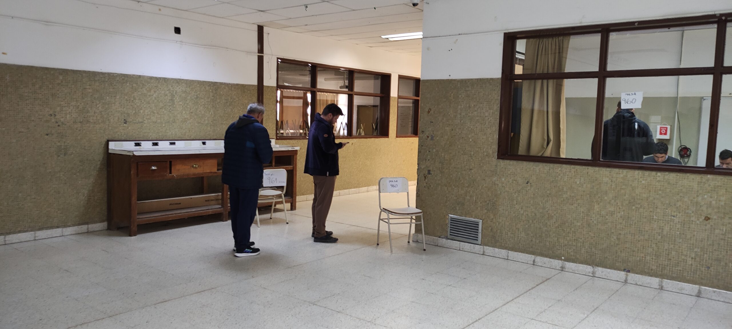 Con normalidad y baja concurrencia se vota en Rada Tilly