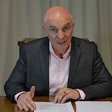 Espert hizo un insólito e «incriminador» descargo