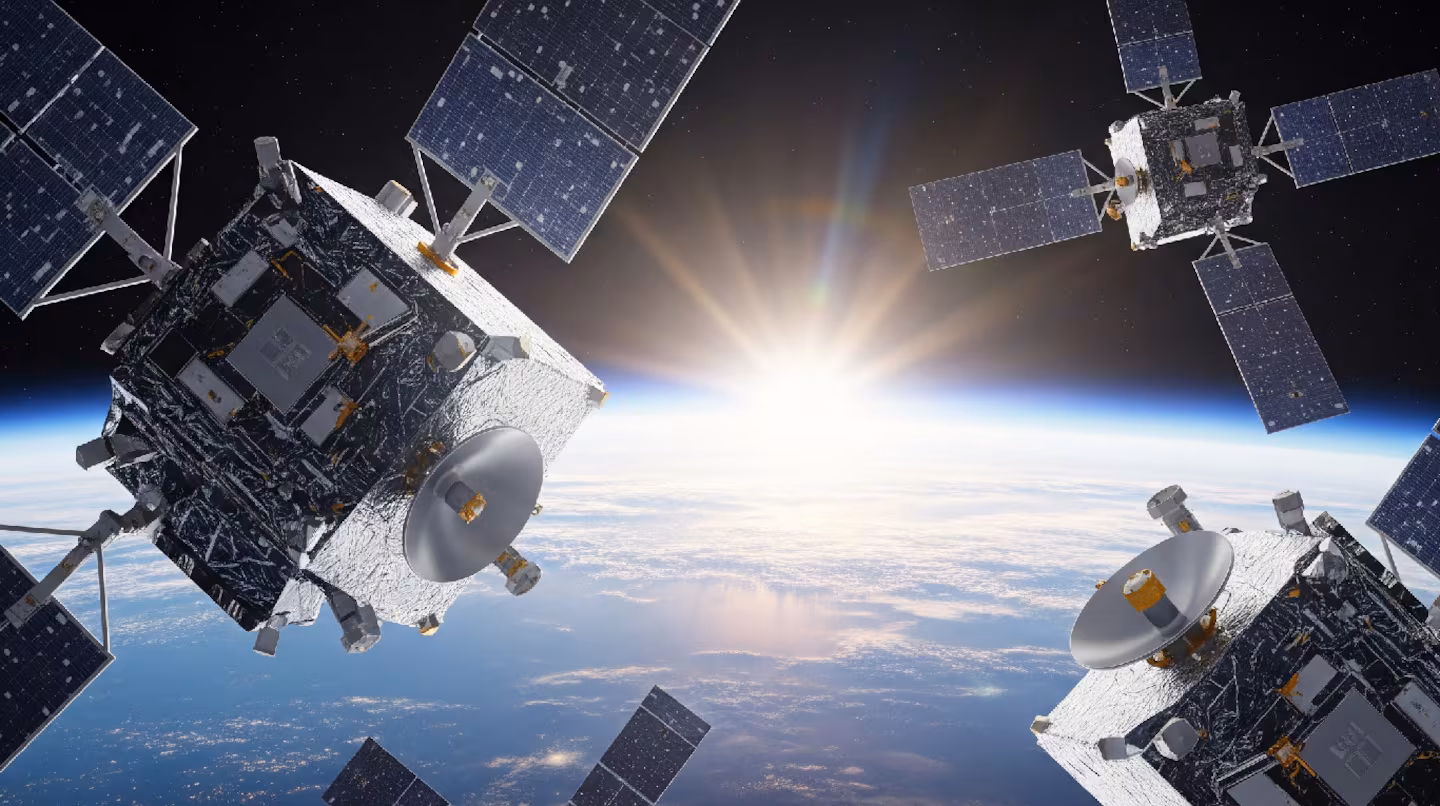 ¡Alerta en el espacio! SpaceX lanza 10.000 satélites y la órbita baja preocupa a los astrónomos