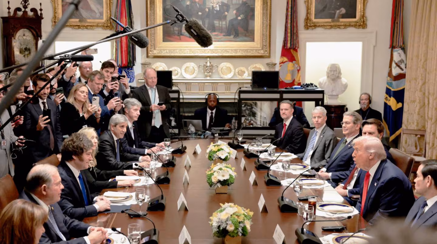 ¿Trump equivocado? Gobierno rebate críticas a la economía argentina