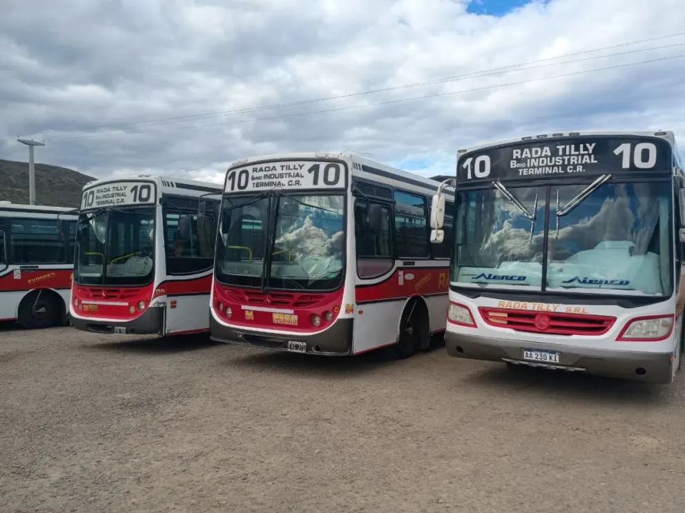 Contundente medida de fuerza de los trabajadores de Expreso Rada Tilly