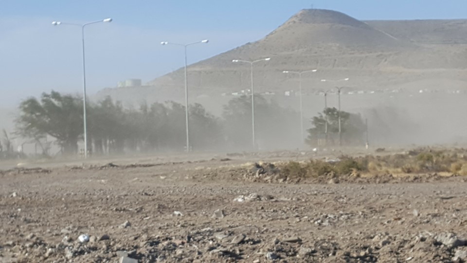 En alerta roja, con ráfagas de hasta 150 kilómetros