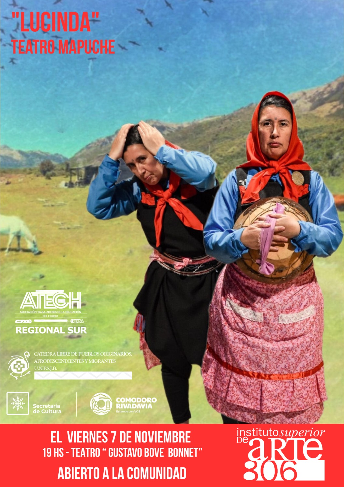 Soraya Maicoño en el Teatro de la Escuela de Arte de Comodoro.