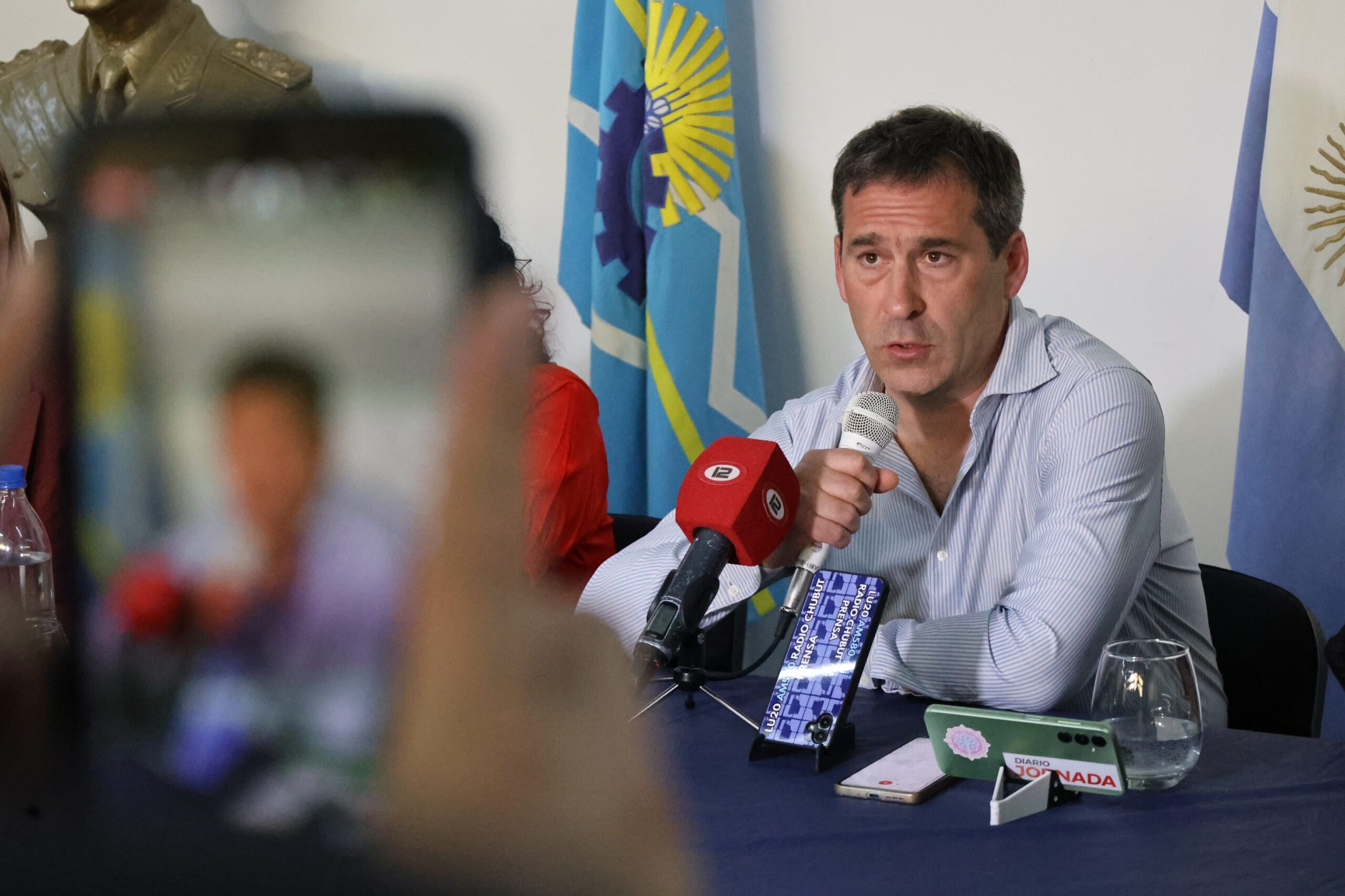 Luque pidió en Trelew «tener una mirada en conjunto de una provincia con muchas necesidades”