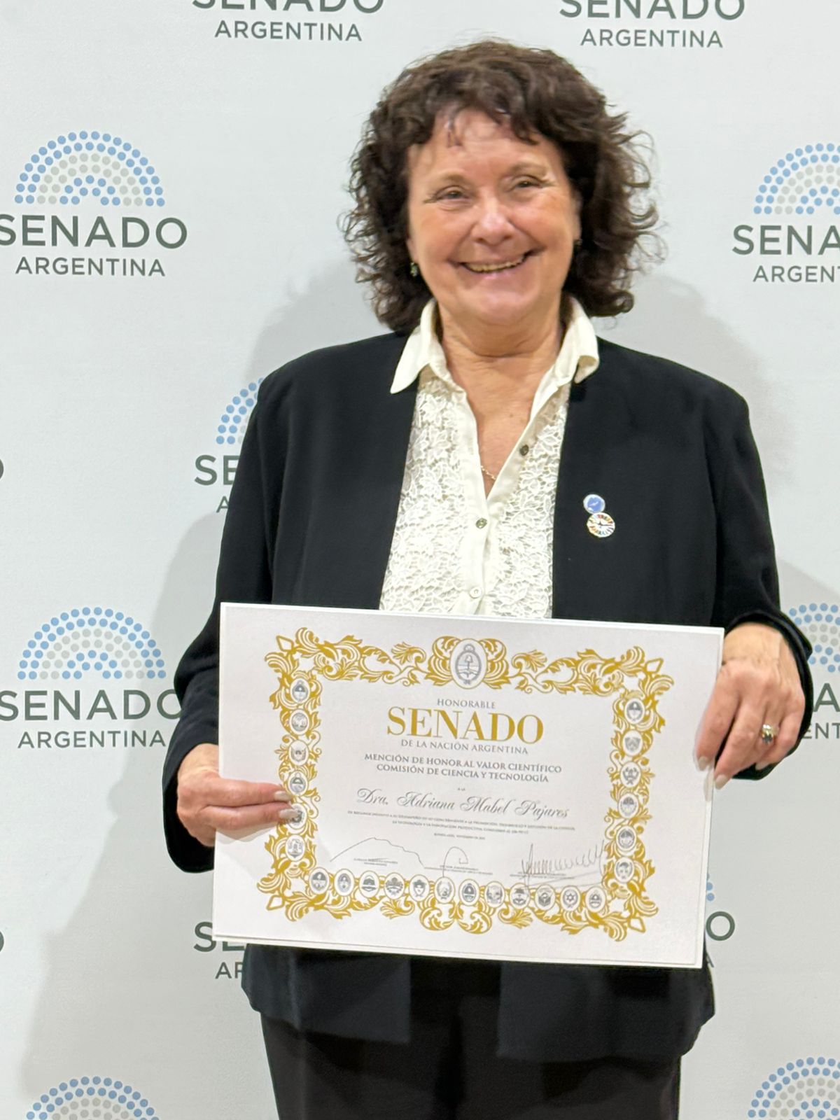 El Senado otorgó Mención de Honor a la Dra. Adriana Pajares